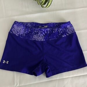 Under Armour Women's purple Athletic Shorts Women's Size Small